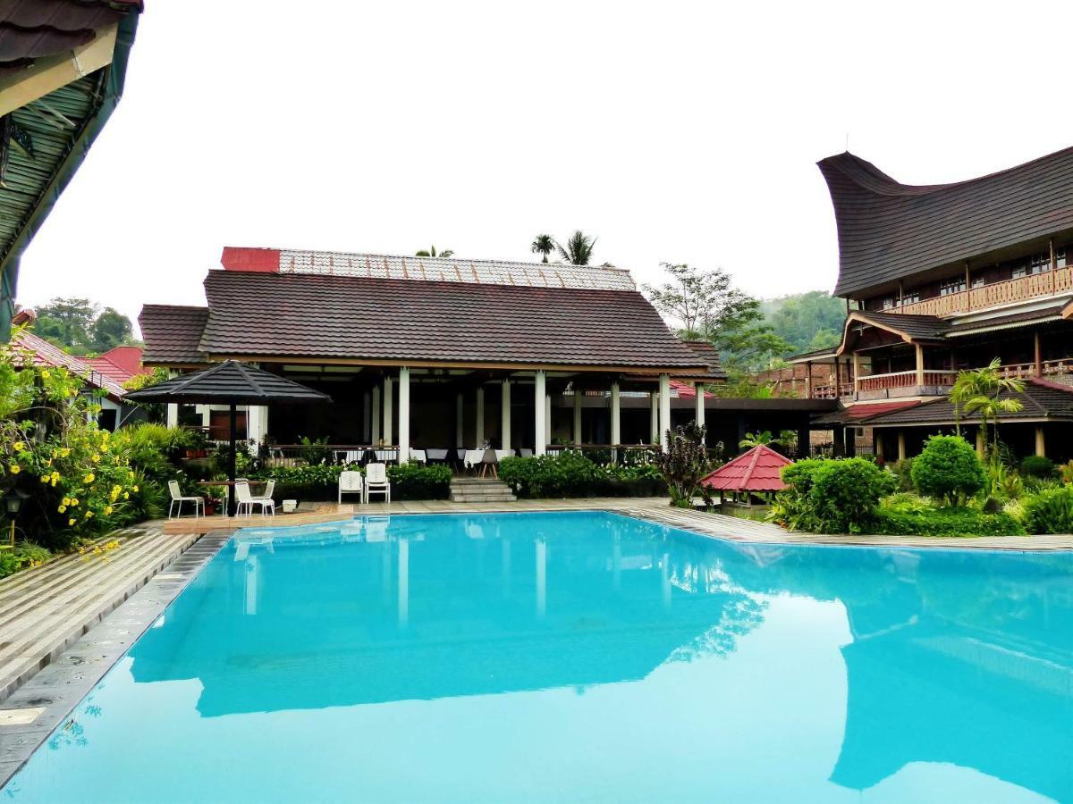 רנטפאו Toraja Torsina Hotel מראה חיצוני תמונה