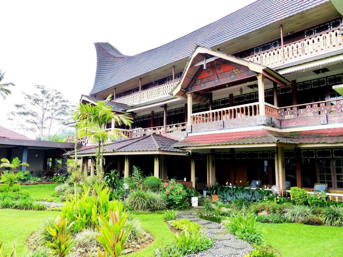 רנטפאו Toraja Torsina Hotel מראה חיצוני תמונה