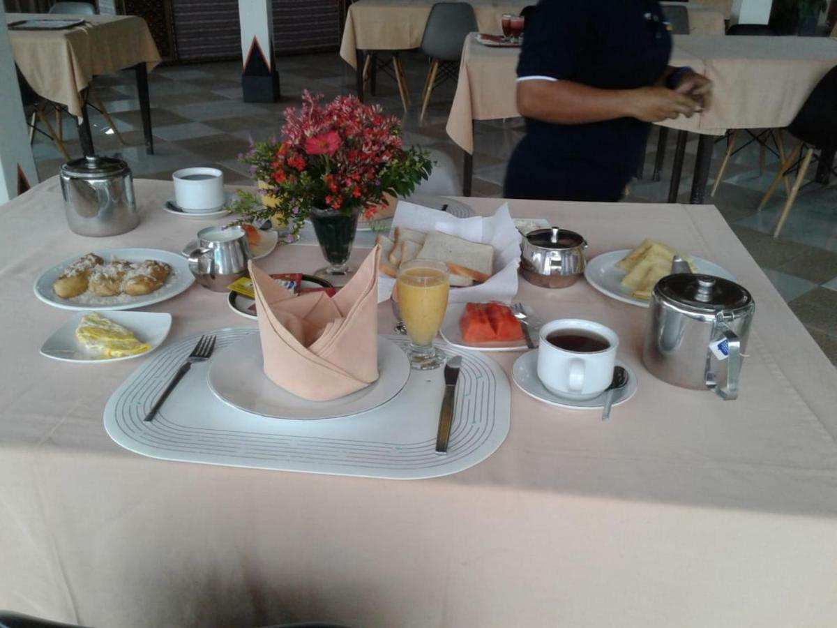 רנטפאו Toraja Torsina Hotel מראה חיצוני תמונה